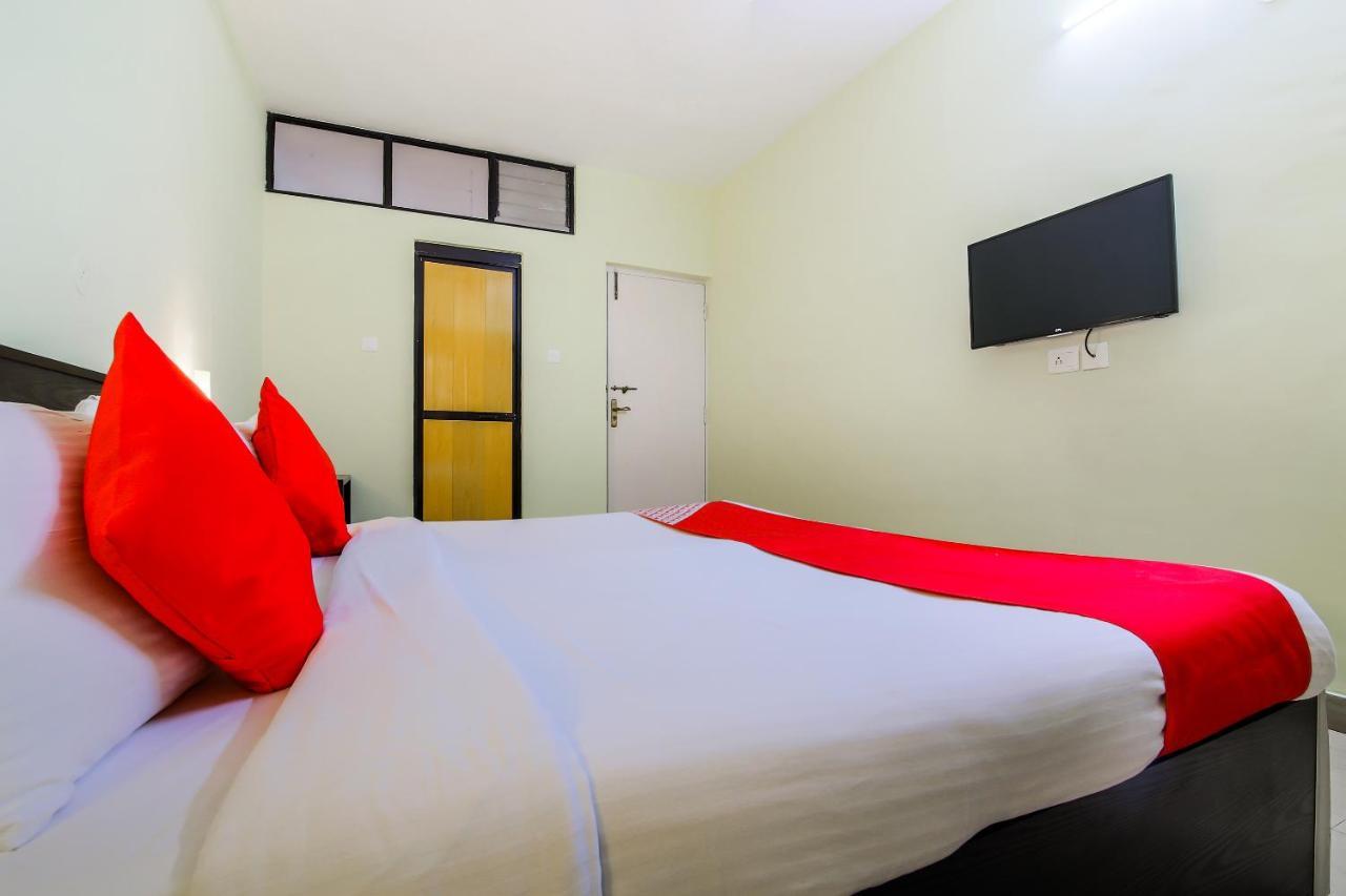 Oyo 24761 All Seasons Guest House Margão Exterior foto